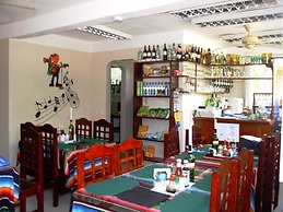 Western Highway Lodge