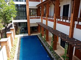Hotel Parangraja