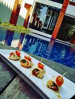 Hotel Parangraja