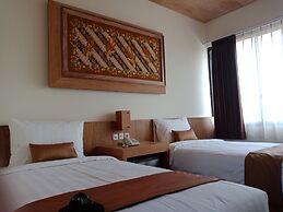 Hotel Parangraja