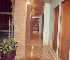 Hotel Parangraja
