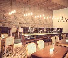 Hotel Parangraja