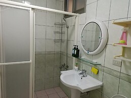 Fish hostel