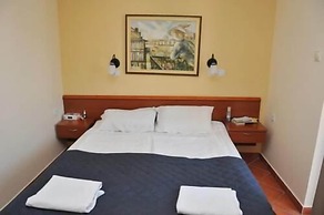 Hotel Meduza