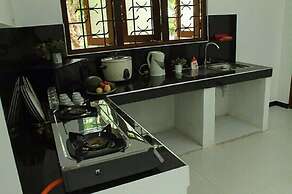 Yasra Holiday Villa