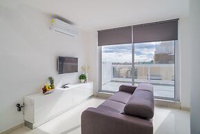 Saint Julian's Penthouse Apartment