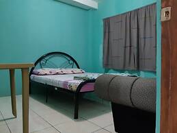 Noel's First Floor