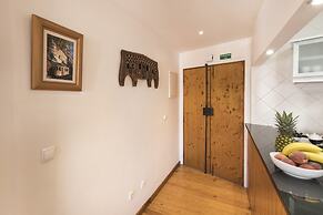 Santa Justa Elevator by Rentestate