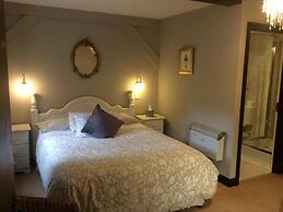 Holly House Bed & Breakfast