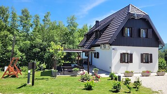 Plitvice Lakes Villa Mija