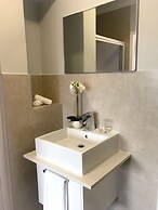 Ashton Park Luxury Apartment