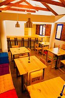 Saqray Hostel