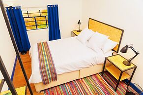 Saqray Hostel