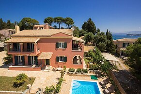 Four seasons House