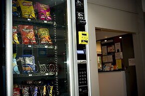 Ritz For Backpackers