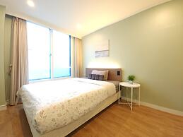 OYO Rooftop Hostel
