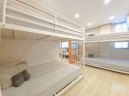 OYO Rooftop Hostel