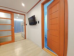 OYO Rooftop Hostel