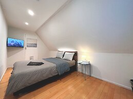 OYO Rooftop Hostel