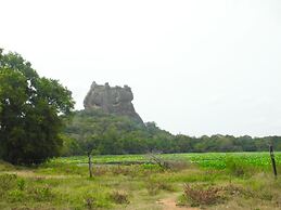Sigiri Lakshan Home Stay