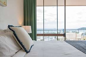 Ocean views 27A