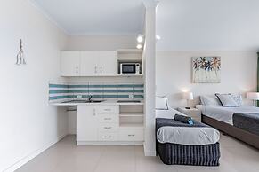 Ocean views 27A