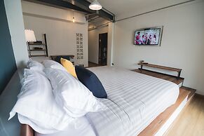 Chernchan Hostel