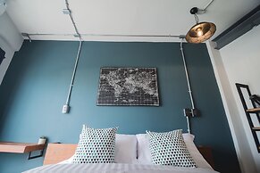 Chernchan Hostel
