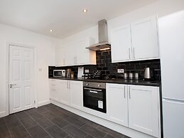 Crewe Rooms Ruskin Road