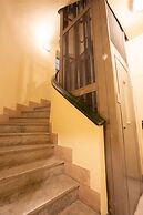 Maribea Rome Center