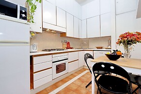 Leonita Apartment