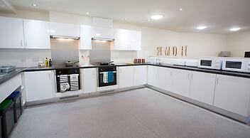 Powis Place - Campus Residence