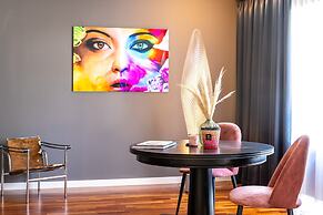 Luxstay