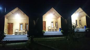 Aryasuta Bungalow
