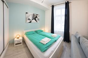 Rister Apartments