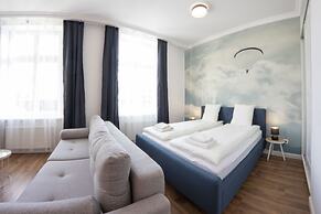 Rister Apartments