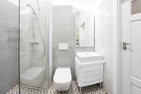 Rister Apartments