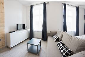 Rister Apartments