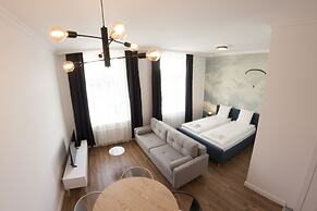 Rister Apartments