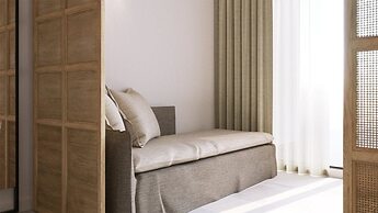 Aqua Bay Suites
