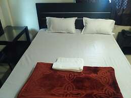 Hotel Honey Lodging