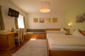 Hotel Munde