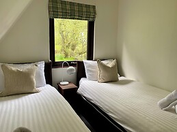 Glen Lodges