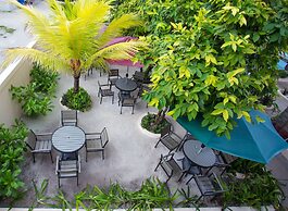 K Inn Kaashidhoo
