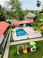 El Sunzalito Hotel