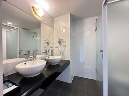 CHIENTAN Youth Hotel