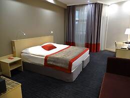 Ramada Hotel & Suites by Wyndham Alabuga