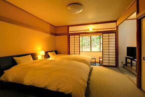 Yumoto Komachikan