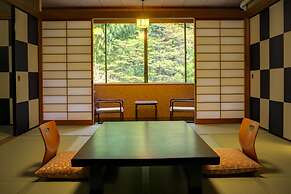 Yumoto Komachikan