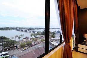 Inn Home Hotel